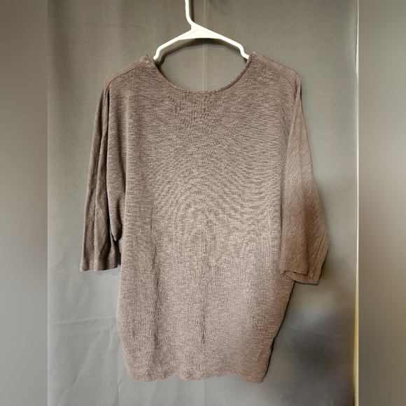 Laila Jayde Top, Women's Medium Brown Laila Jayde 3/4 Sleeve Top - Picture 4 of 5